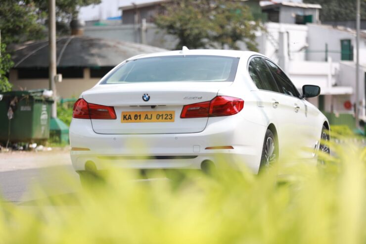 BMW 7 Series Car Rental in Bangalore || 8660740368