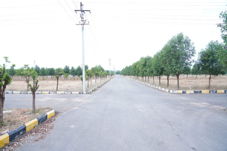 #Plots for sale In Nandhiwanaparthy #Yacharam #Srisailam Highway#Sagar Highway-Hyderabad-8500204047