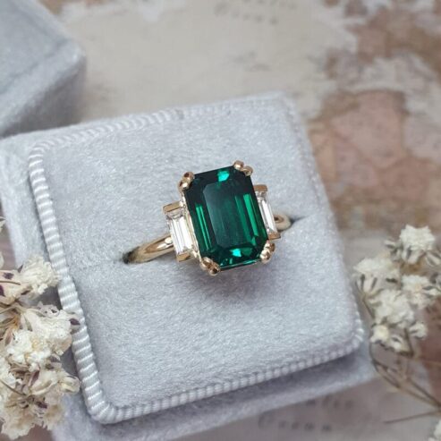 Rishabhjains.com | emerald gemstone wholesaler