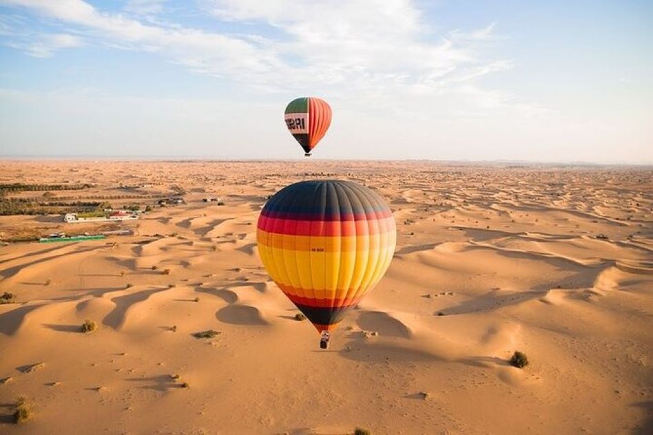 Hot Air Balloon Ride Dubai: Is It Really Worth It for Tourists? – Dubai Executive Tours
