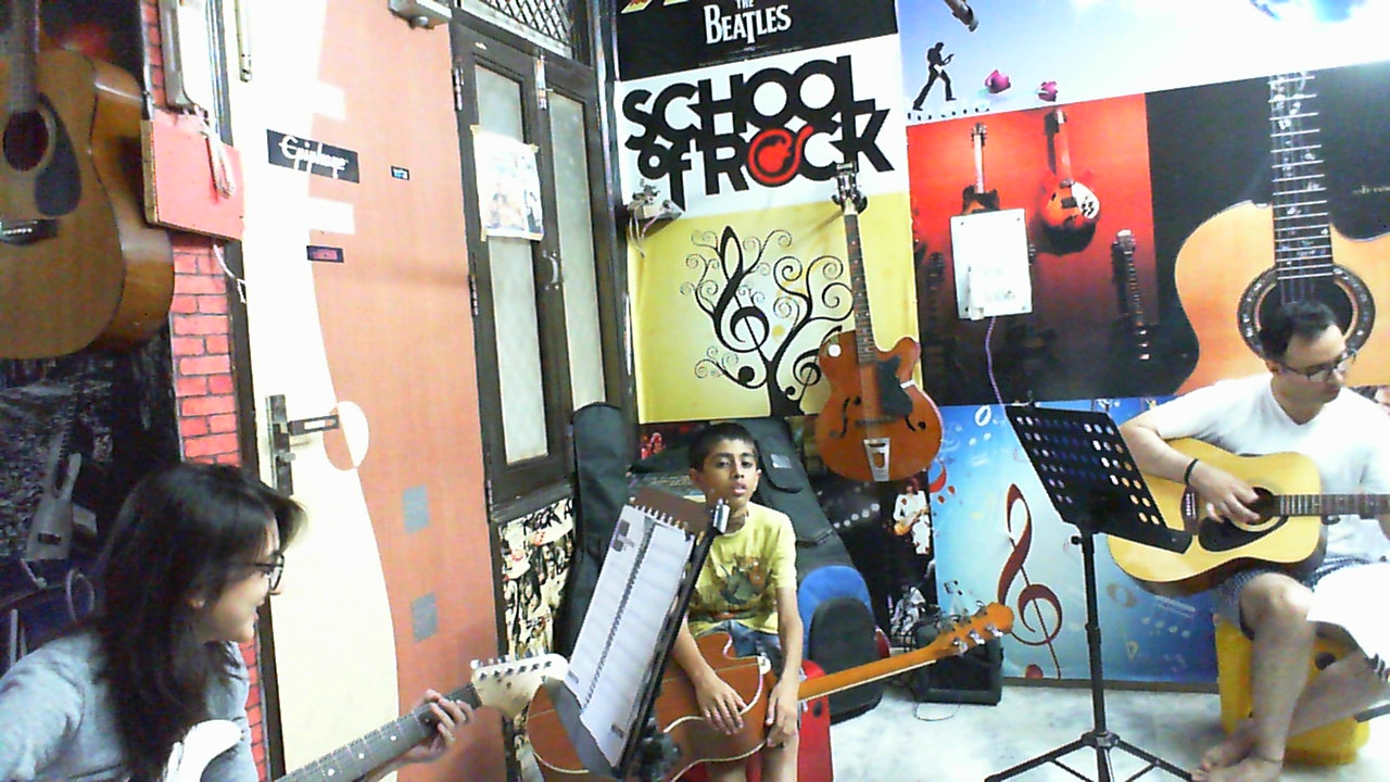 Jazzelinn Guitar School- Guitar Classes, Academy, Online Lessons