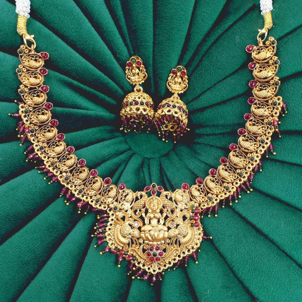 Shop Elegant Antique Necklaces Online – Tradition in Every Detail