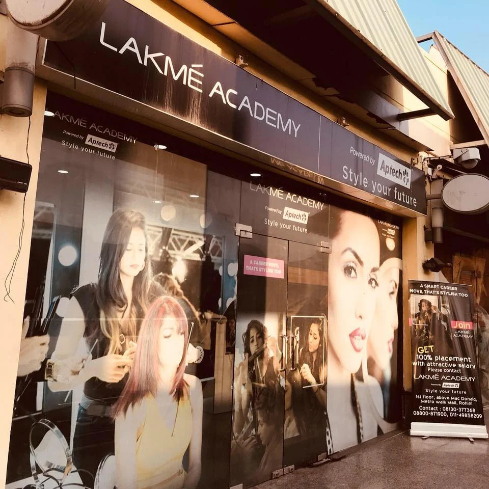 Lakme Academy – Best Makeup Institute In Rohini