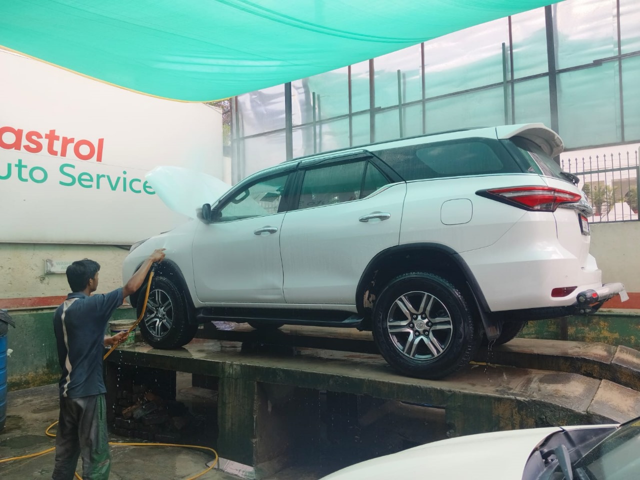 Car Repair in Gomti Nagar