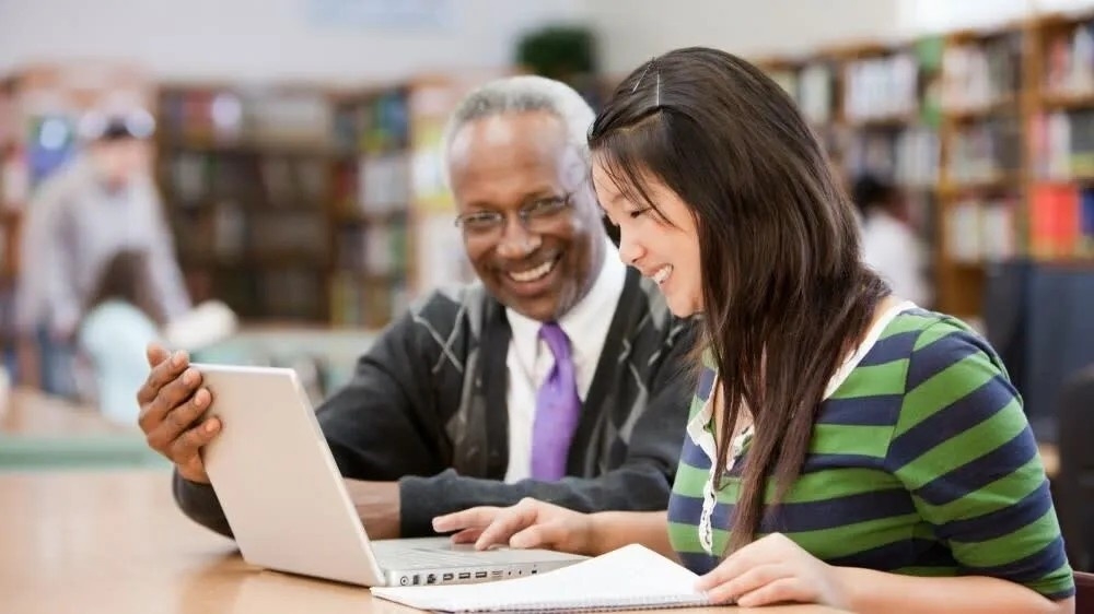 Best Education Consultants in Lucknow | Education Consultancy Lucknow-The Career Clinics